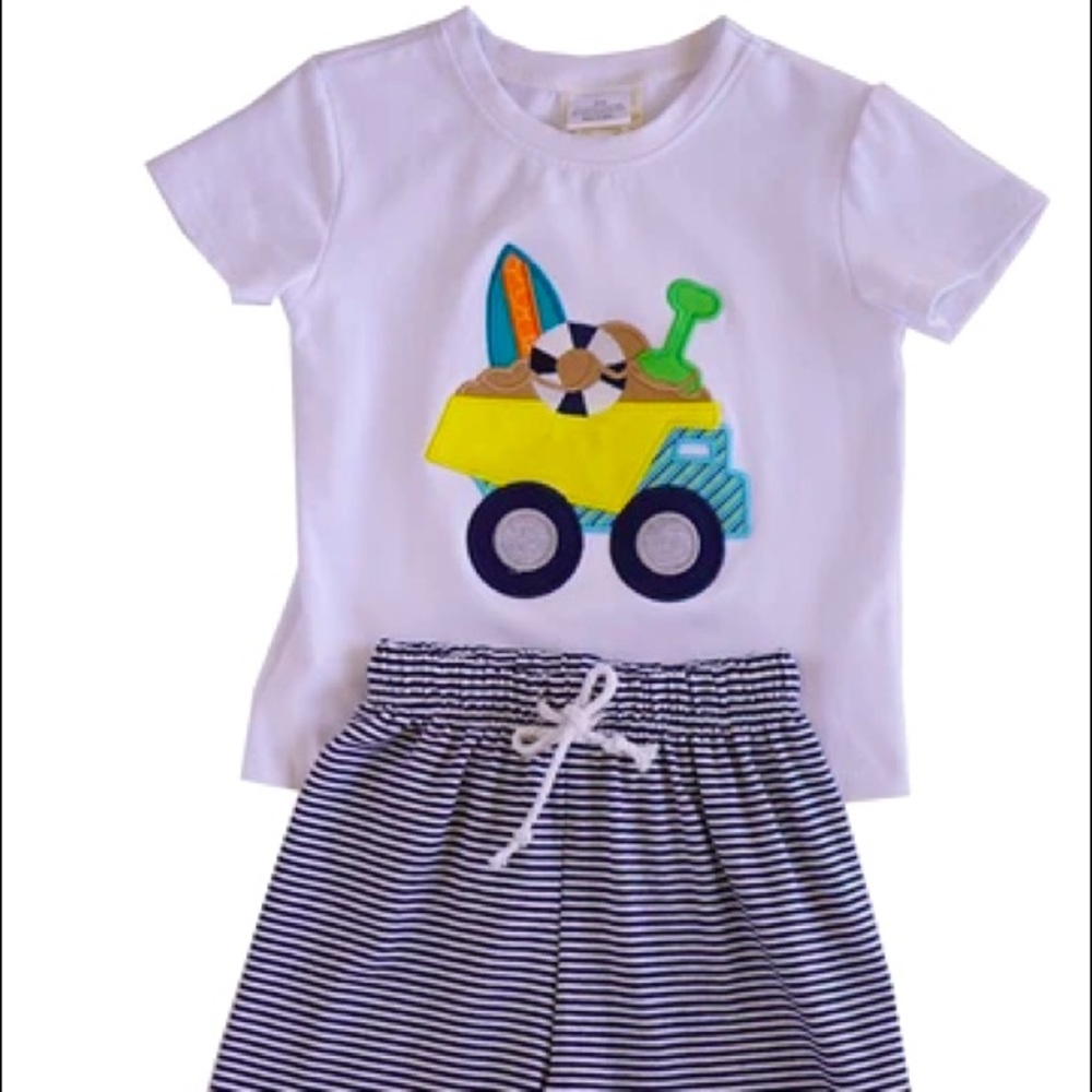 Dump truck and short set